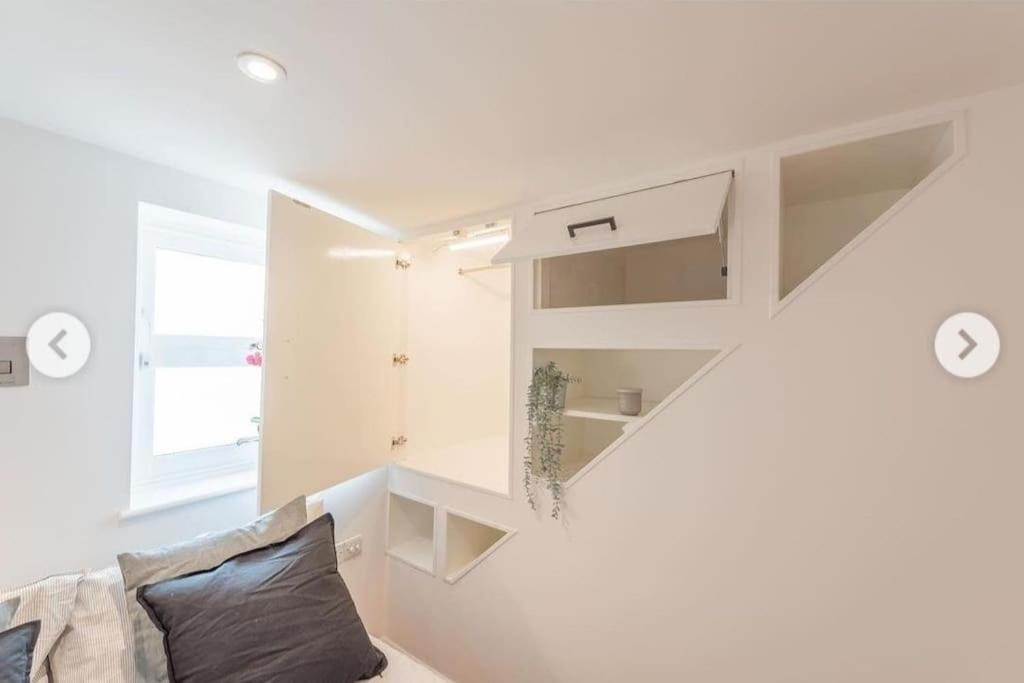 1 Bedroom Modern Duplex Southampton Exterior photo